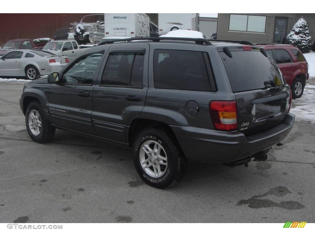 2004 Grand Cherokee Laredo 4x4 - Graphite Metallic / Dark Slate Gray photo #8