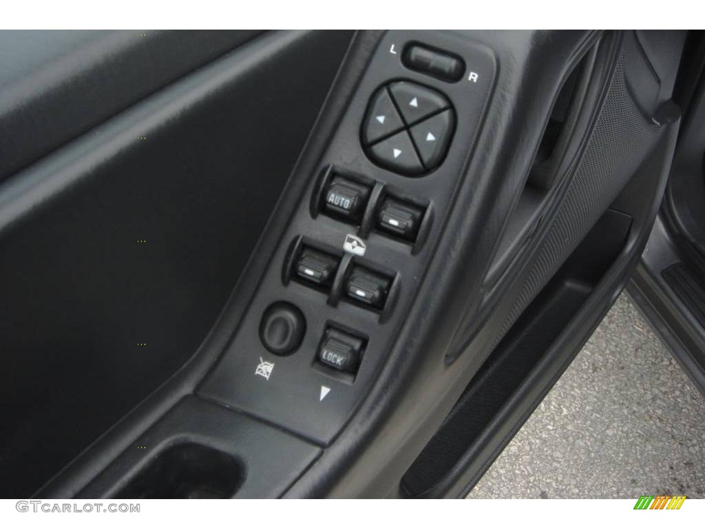 2004 Grand Cherokee Laredo 4x4 - Graphite Metallic / Dark Slate Gray photo #19