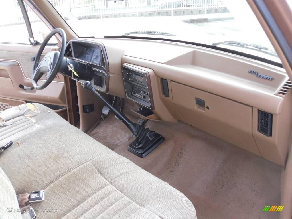 1990 Ford F150 XLT Lariat Regular Cab Dashboard Photos