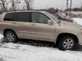 2005 Sonora Gold Pearl Toyota Highlander V6  photo #1