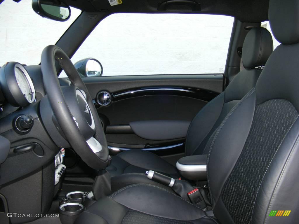 Punch Carbon Black Leather Interior 2009 Mini Cooper John Cooper Works Clubman Photo #24746539