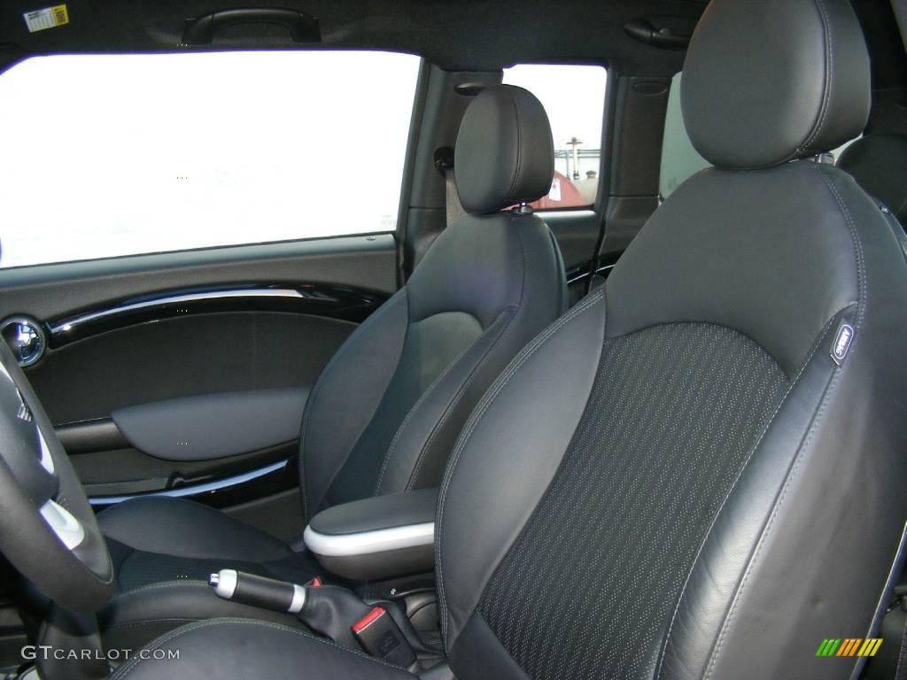 Punch Carbon Black Leather Interior 2009 Mini Cooper John Cooper Works Clubman Photo #24746543