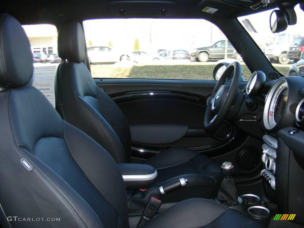 Punch Carbon Black Leather Interior 2009 Mini Cooper John Cooper Works Clubman Photo #24746555