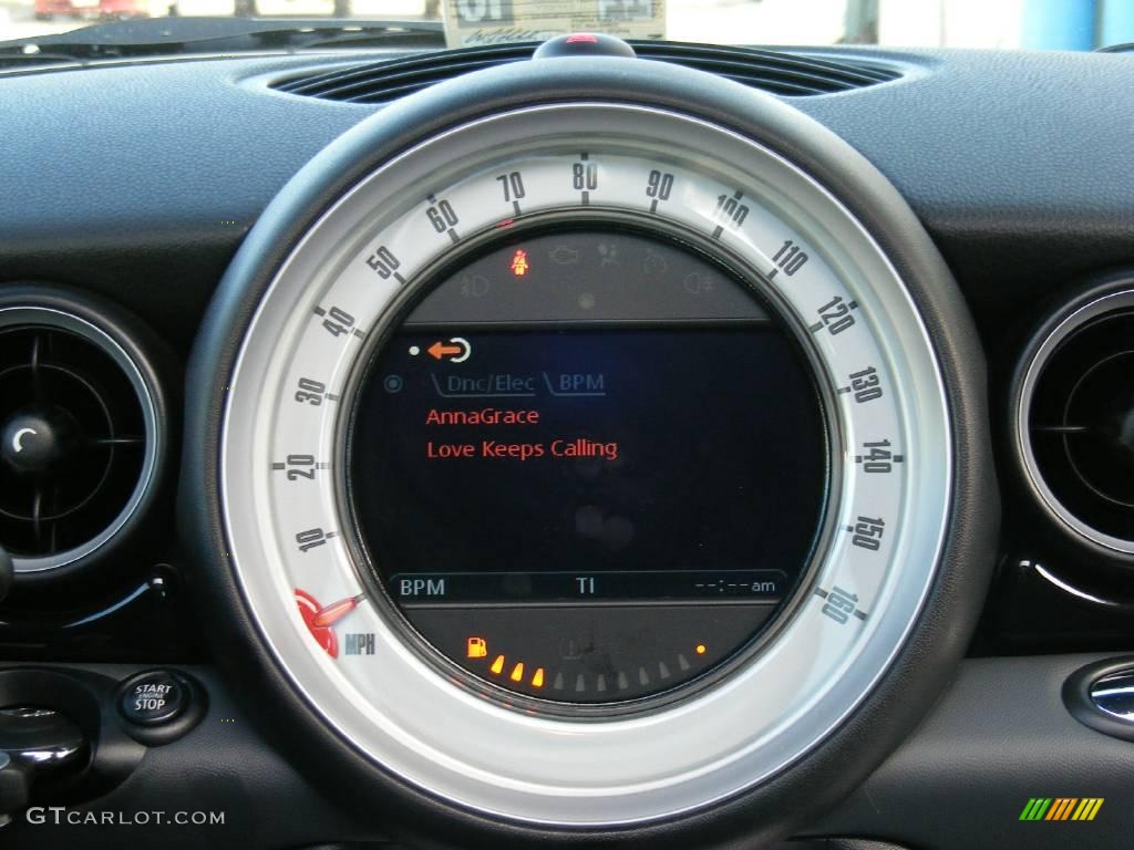 2009 Mini Cooper John Cooper Works Clubman Gauges Photo #24746587