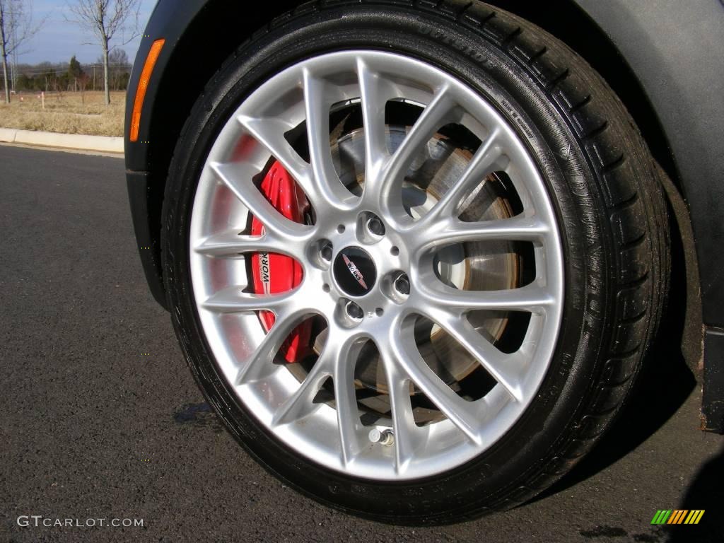 2009 Mini Cooper John Cooper Works Clubman Wheel Photo #24746639