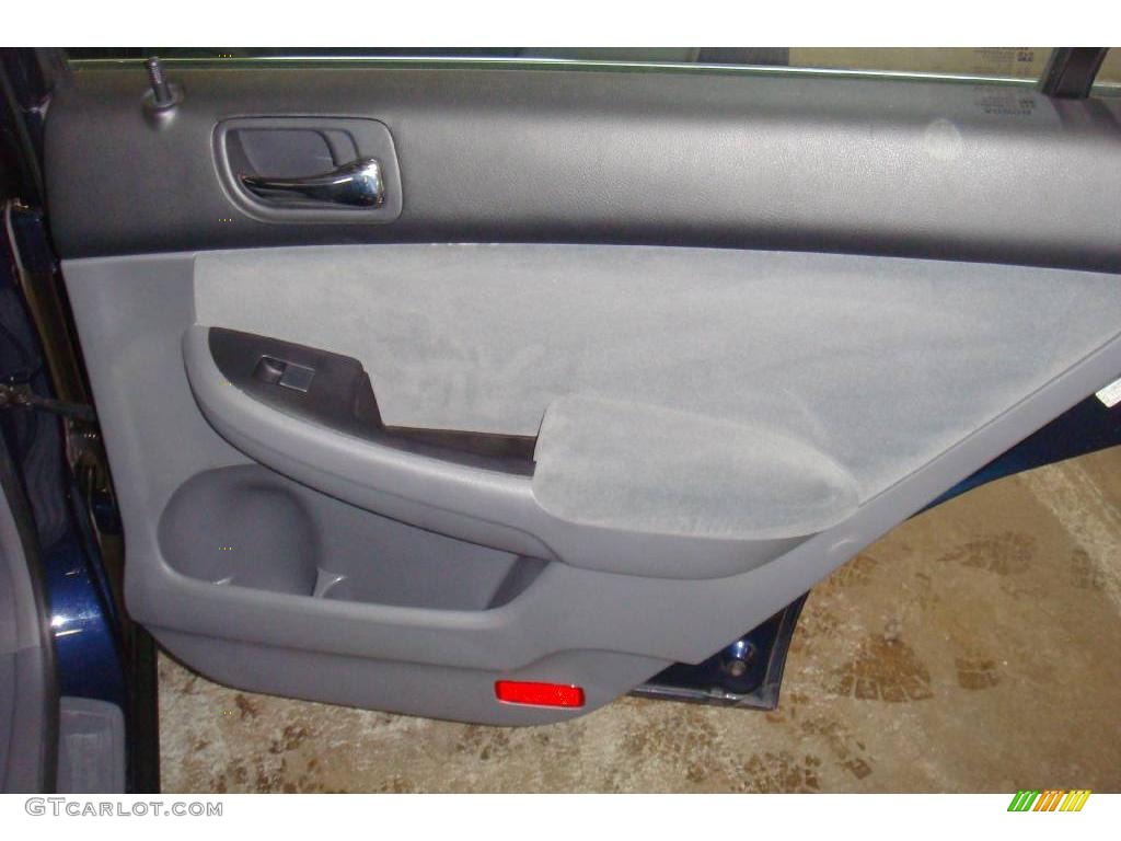 2006 Accord LX Sedan - Royal Blue Pearl / Gray photo #10