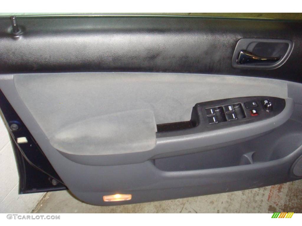 2006 Accord LX Sedan - Royal Blue Pearl / Gray photo #11