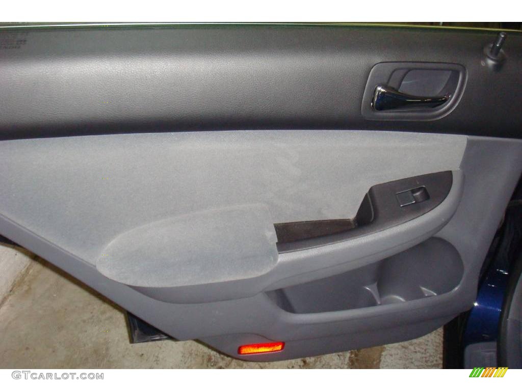 2006 Accord LX Sedan - Royal Blue Pearl / Gray photo #13