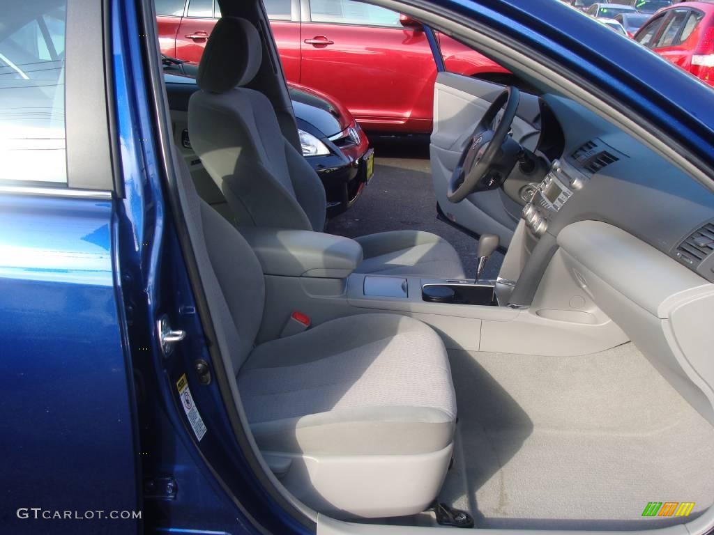 2010 Camry LE - Blue Ribbon Metallic / Ash Gray photo #14