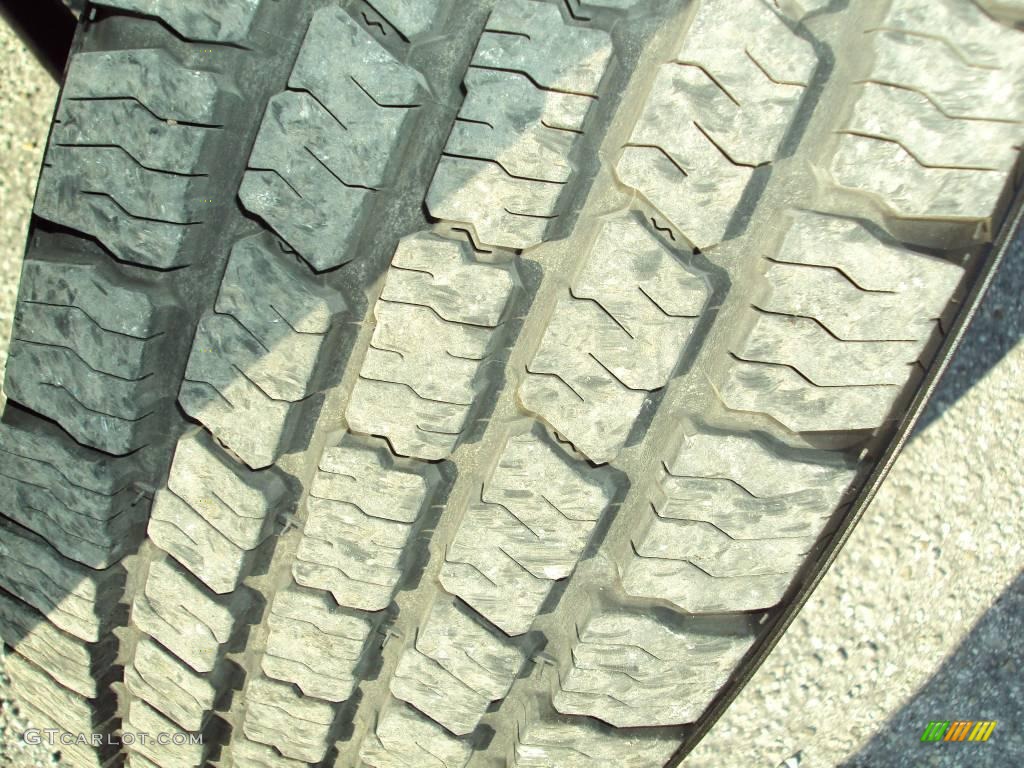 2003 Grand Cherokee Laredo - Light Pewter Metallic / Taupe photo #16