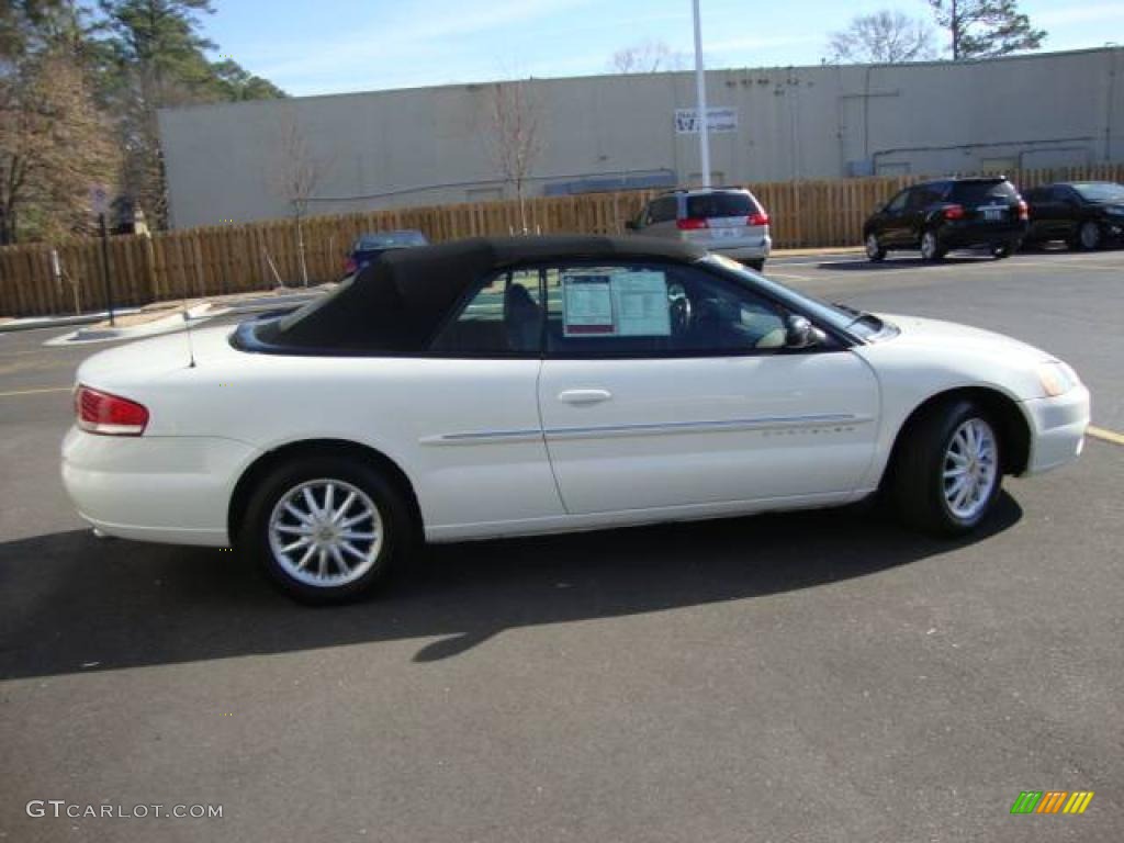 2001 Sebring LXi Convertible - Stone White / Sandstone photo #23
