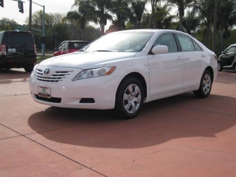 Toyota Camry 2007 White. 2007 Super White Toyota Camry