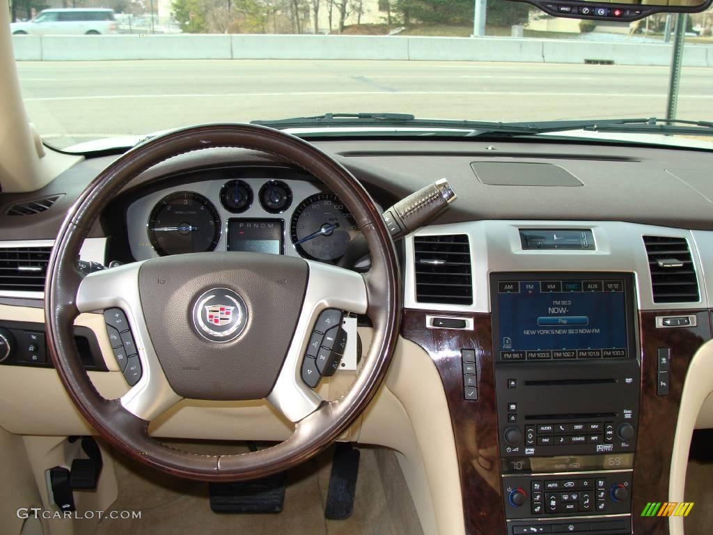 2007 Escalade AWD - White Diamond / Cocoa/Light Cashmere photo #22