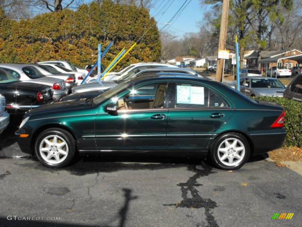 2003 C 320 Sedan - Everest Green Metallic / Java photo #3