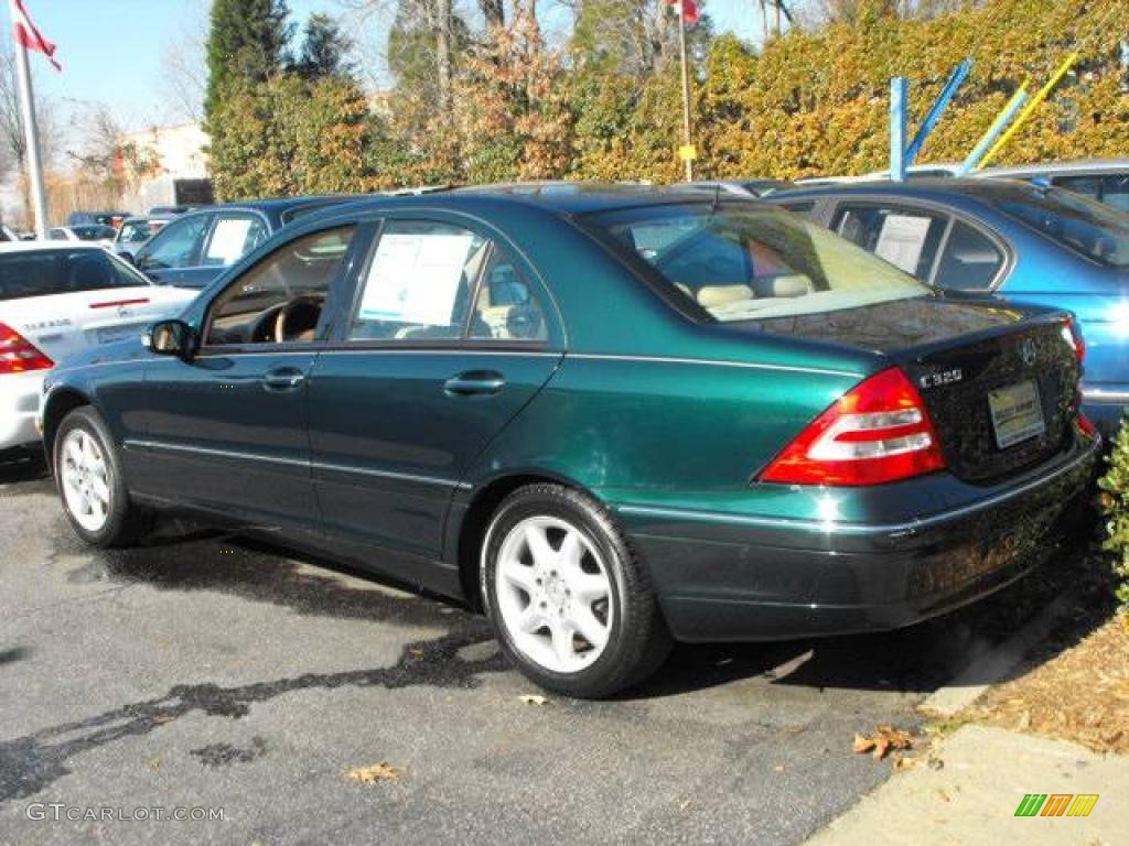 2003 C 320 Sedan - Everest Green Metallic / Java photo #4