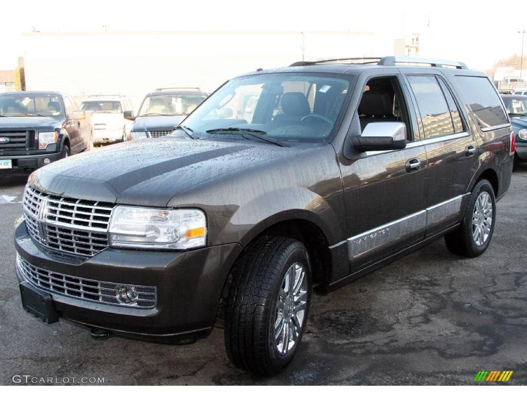 2008 Navigator Elite 4x4 - Stone Green Metallic / Charcoal Black photo #1