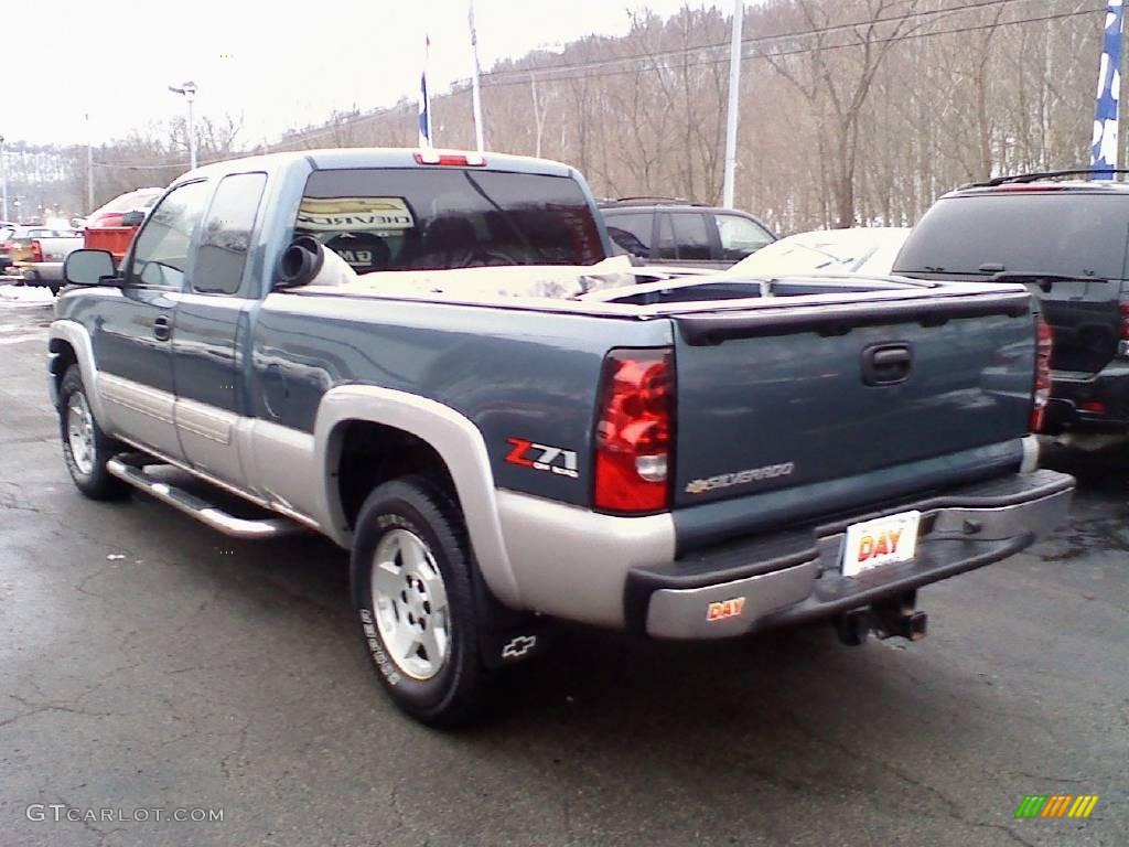 2006 Silverado 1500 LT Extended Cab 4x4 - Blue Granite Metallic / Dark Charcoal photo #4