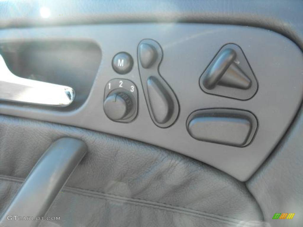 2001 C 320 Sedan - Brilliant Silver Metallic / Charcoal Black photo #18