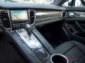 Black - Panamera Turbo Photo No. 11
