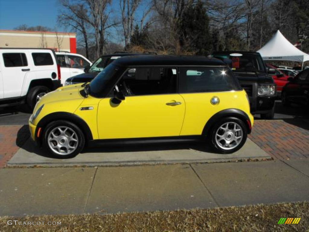 2005 Cooper S Hardtop - Liquid Yellow / Panther Black photo #10