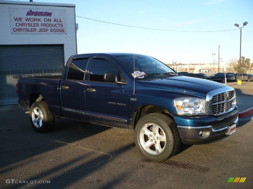 2007 Ram 1500 ST Quad Cab 4x4 - Patriot Blue Pearl / Medium Slate Gray photo #3