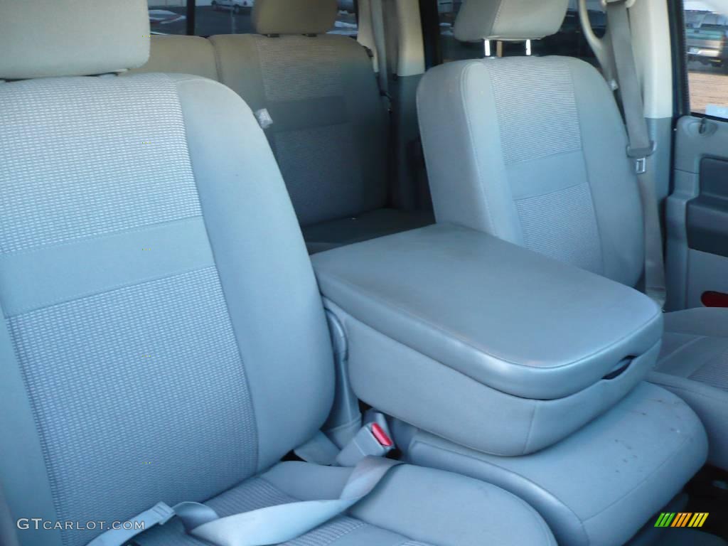 2007 Ram 1500 ST Quad Cab 4x4 - Patriot Blue Pearl / Medium Slate Gray photo #12