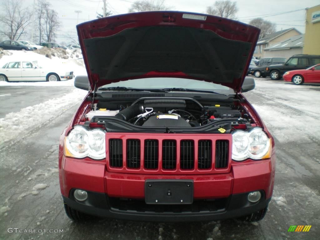 2010 Grand Cherokee Laredo 4x4 - Inferno Red Crystal Pearl / Dark Slate Gray photo #14