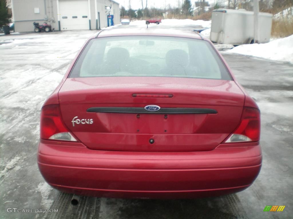 2003 Focus LX Sedan - Sangria Red Metallic / Medium Graphite photo #8