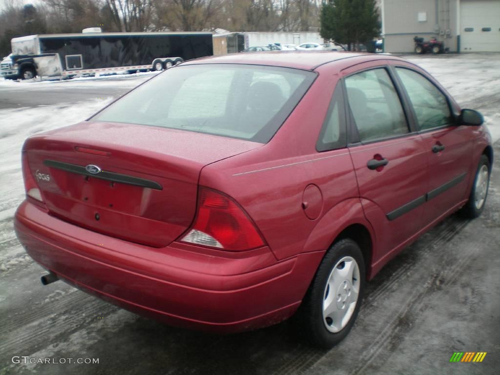 2003 Focus LX Sedan - Sangria Red Metallic / Medium Graphite photo #9