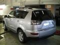 Cool Silver Metallic - Outlander ES 4WD Photo No. 8