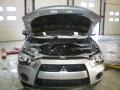 Cool Silver Metallic - Outlander ES 4WD Photo No. 14