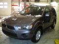 Graphite Gray Pearl - Outlander ES 4WD Photo No. 1