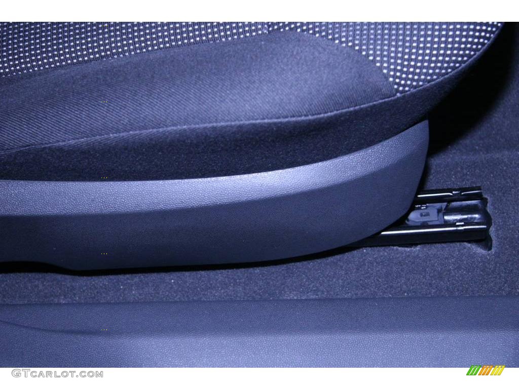 2008 Astra XR Sedan - Twilight Blue / Charcoal photo #34