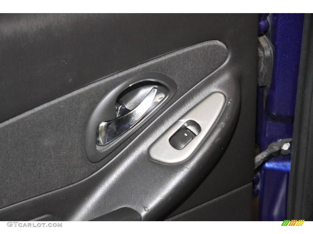 2006 Malibu LT V6 Sedan - Laser Blue Metallic / Titanium Gray photo #25