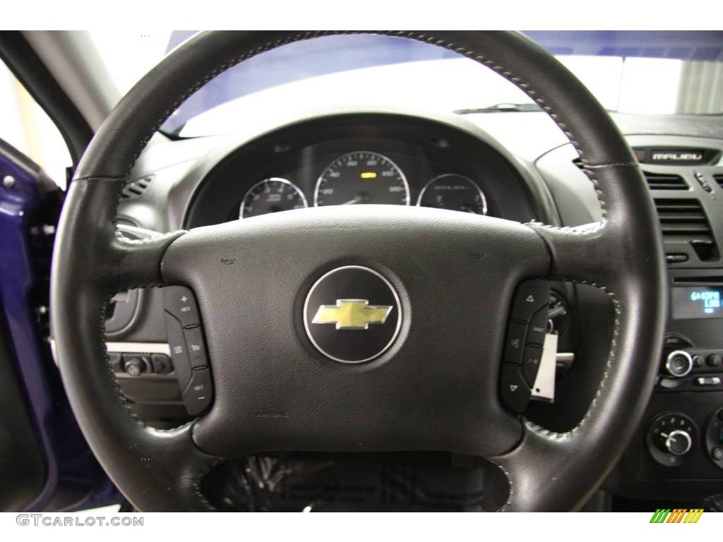 2006 Malibu LT V6 Sedan - Laser Blue Metallic / Titanium Gray photo #36
