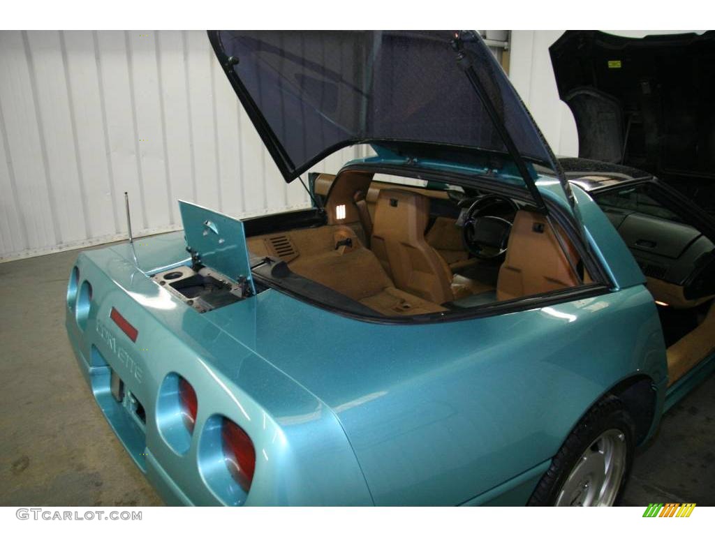 1991 Corvette Coupe - Turquoise Metallic / Saddle photo #10