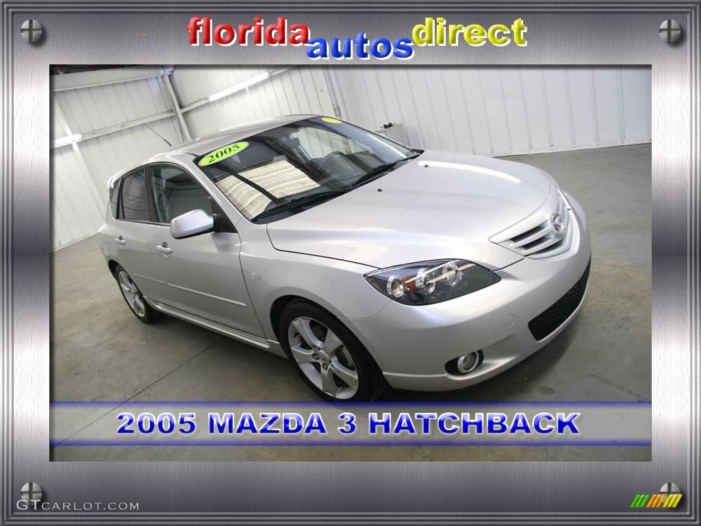 2005 MAZDA3 s Hatchback - Sunlight Silver Metallic / Black/Red photo #1
