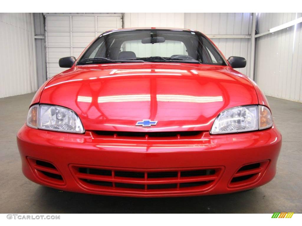 2002 Cavalier Sedan - Bright Red / Graphite photo #3