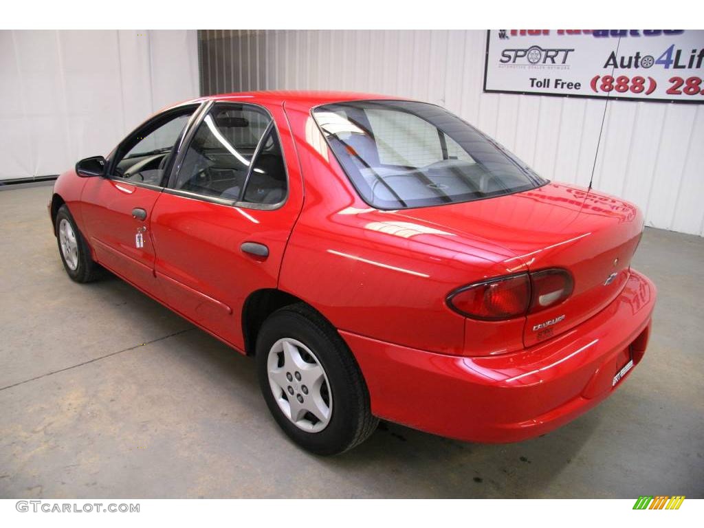 2002 Cavalier Sedan - Bright Red / Graphite photo #7