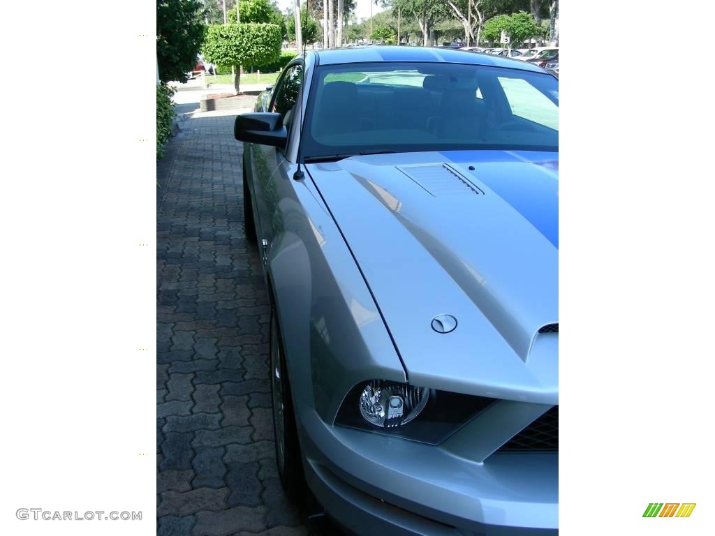 2009 Mustang Shelby GT500KR Coupe - Brilliant Silver Metallic / Black/Black photo #6