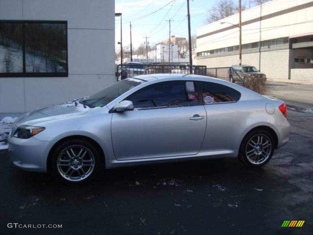 2007 tC  - Classic Silver Metallic / Dark Charcoal photo #1