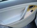 Black - Camry XLE V6 Photo No. 13