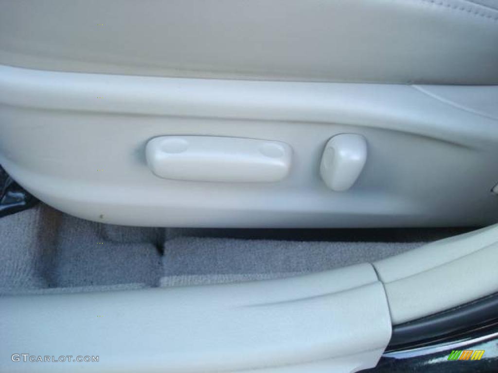 2007 Camry XLE V6 - Black / Ash photo #15