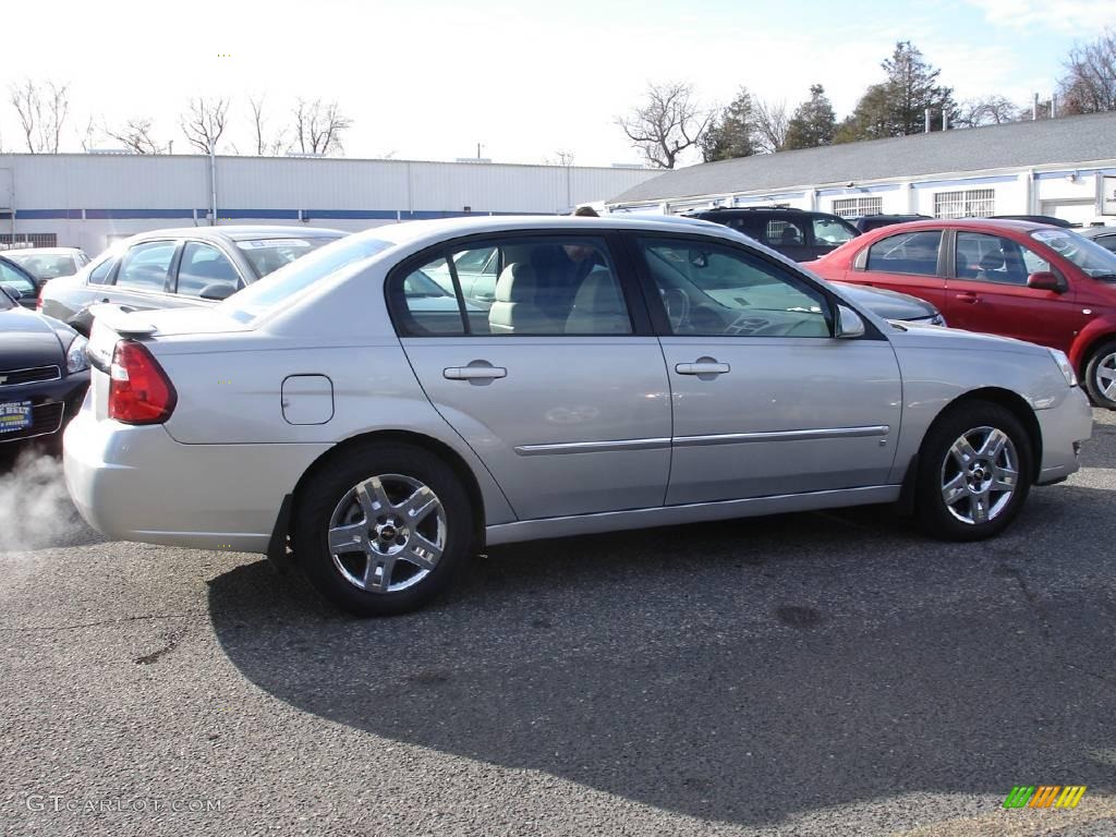 2007 Malibu LT V6 Sedan - Silverstone Metallic / Titanium Gray photo #7