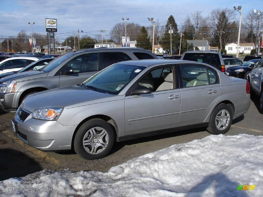 2006 Malibu LS Sedan - Silverstone Metallic / Titanium Gray photo #4