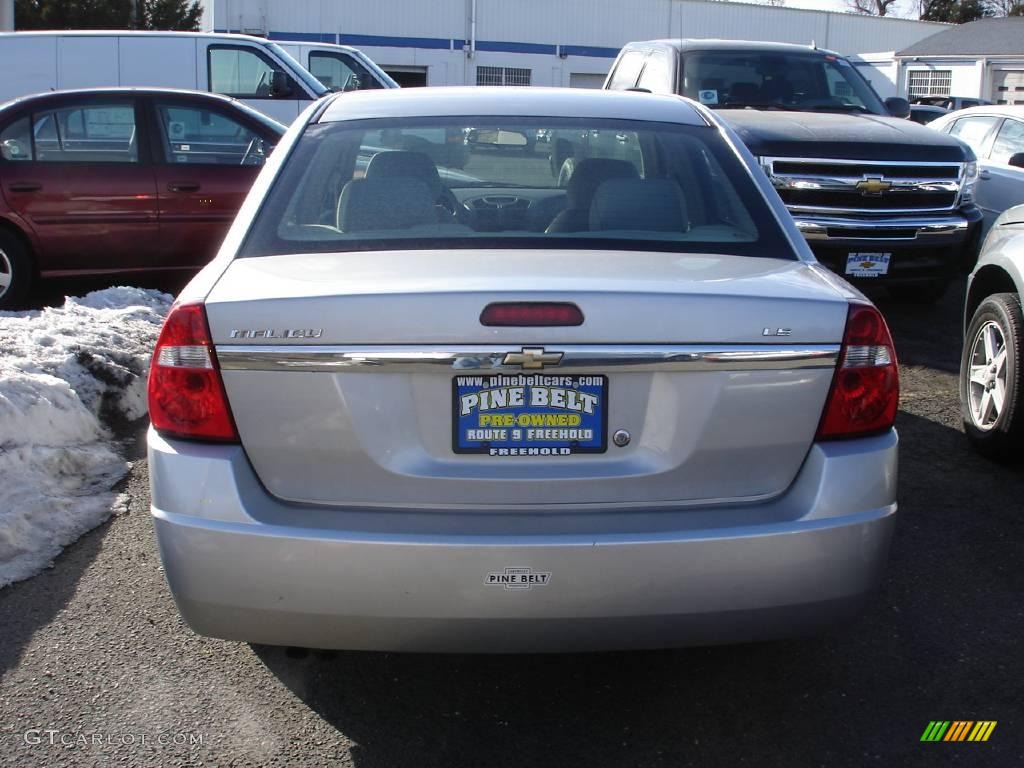 2006 Malibu LS Sedan - Silverstone Metallic / Titanium Gray photo #6