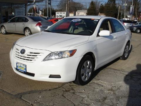 Toyota Camry 2007 White. 2007 Super White Toyota Camry