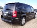 2009 Brilliant Black Crystal Pearl Chrysler Town & Country Limited  photo #3