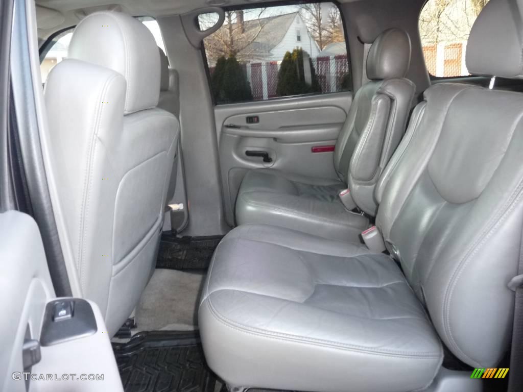 2004 Suburban 1500 LT 4x4 - Dark Green Metallic / Gray/Dark Charcoal photo #11