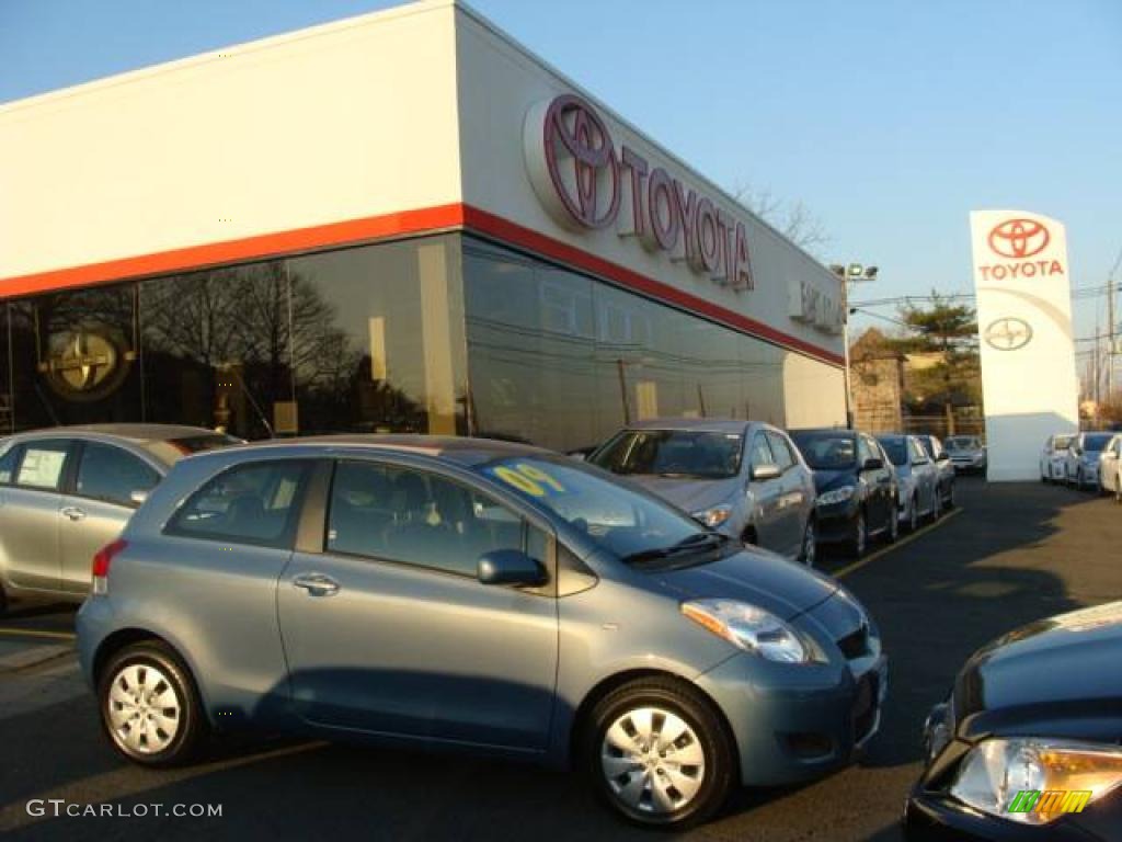 2009 Yaris 3 Door Liftback - Bayou Blue Pearl / Dark Charcoal photo #1